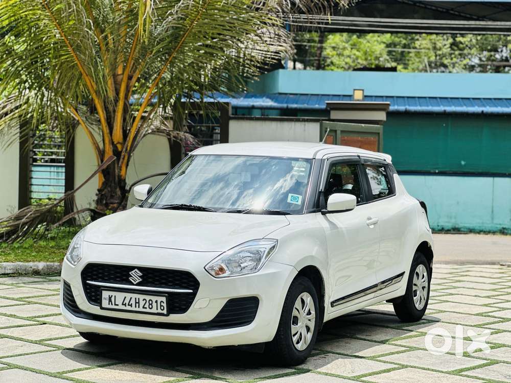 Maruti Suzuki Swift 2018 Amt Vxi, 2022, Petrol