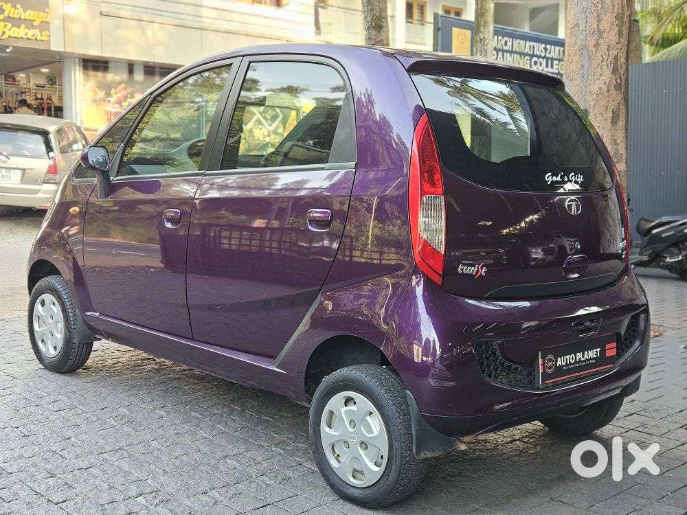 Tata Nano Xta, 2016, Petrol