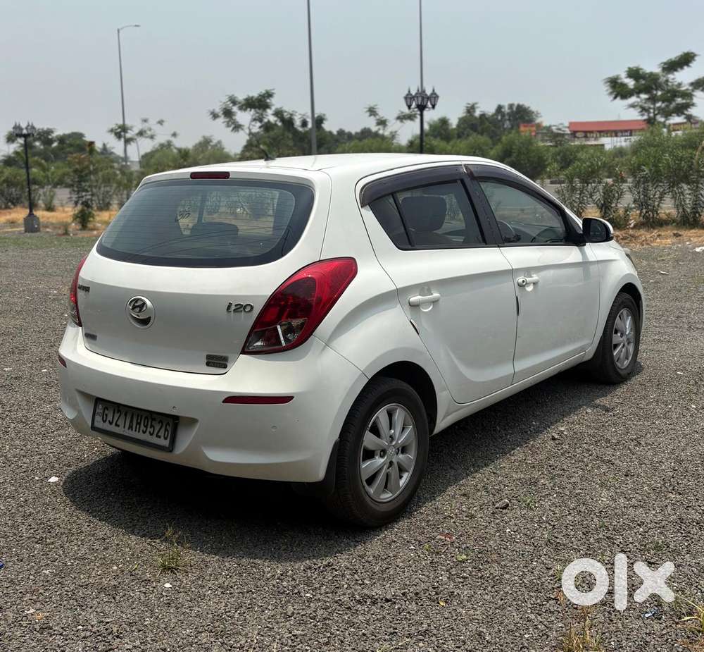 Hyundai I20 E 2014-2015 Sportz 1.4 Crdi, 2014, Diesel