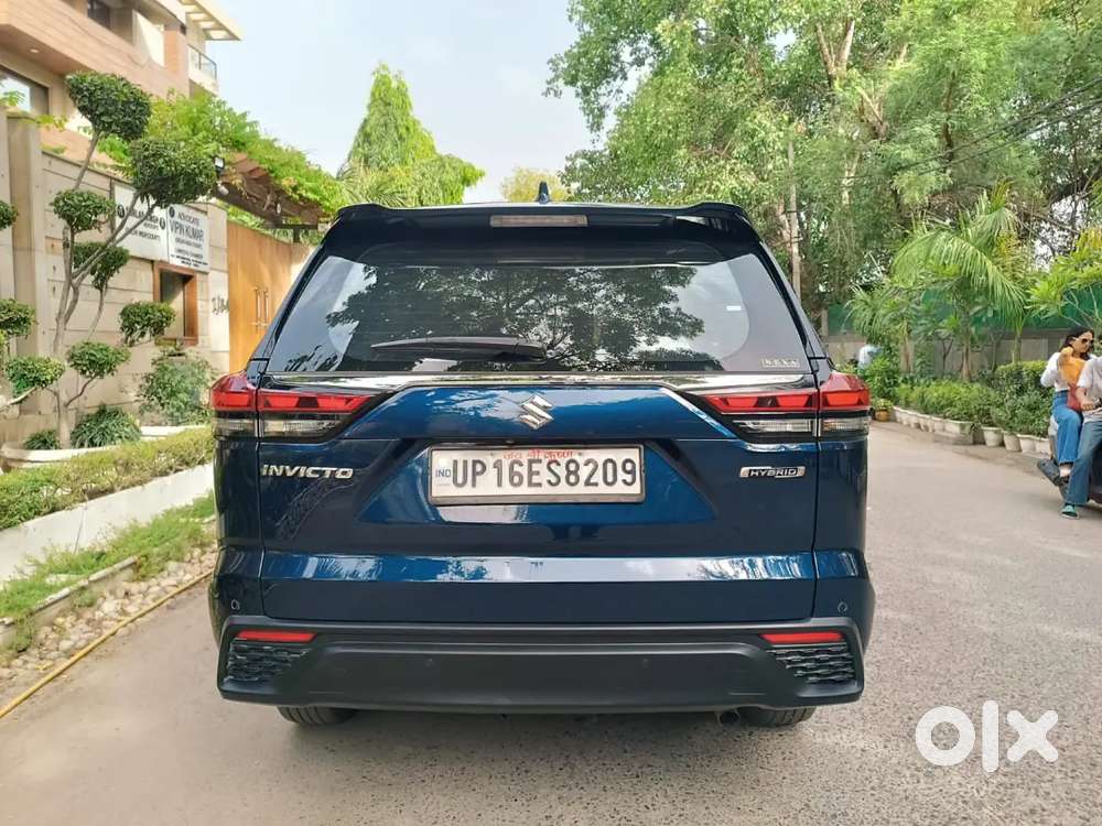 Maruti Suzuki Invicto Alpha Plus 2025