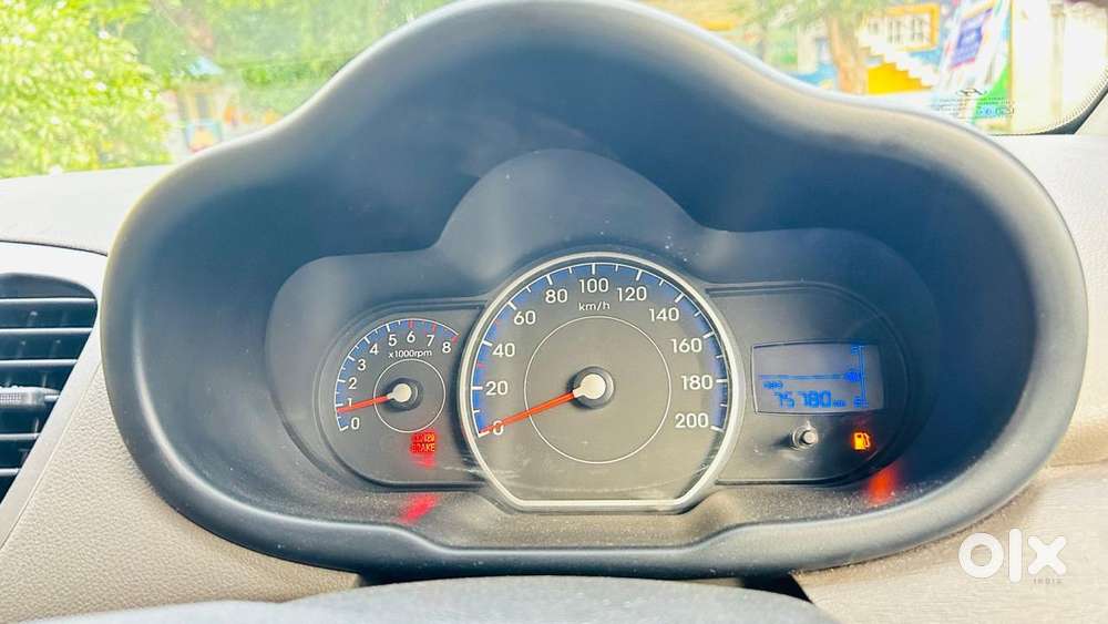 Hyundai I10 1.1 Magna(o), 2015, Petrol