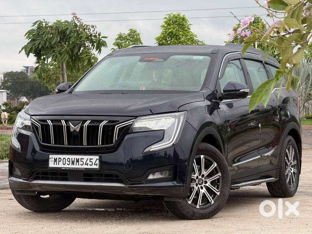 Mahindra Xuv700 2.2 Ax 7 Diesel At Luxury Pack Str Awd, 2022, Diesel
