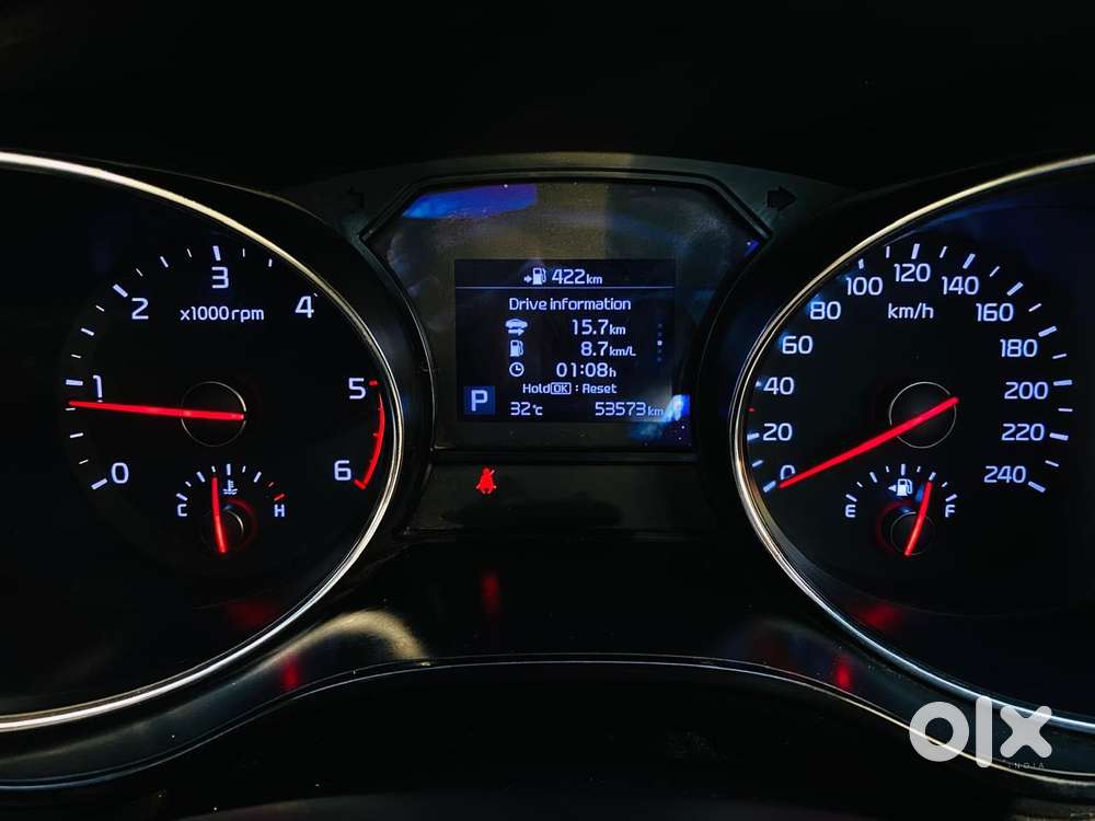 Kia Carnival Prestige, 2022, Diesel
