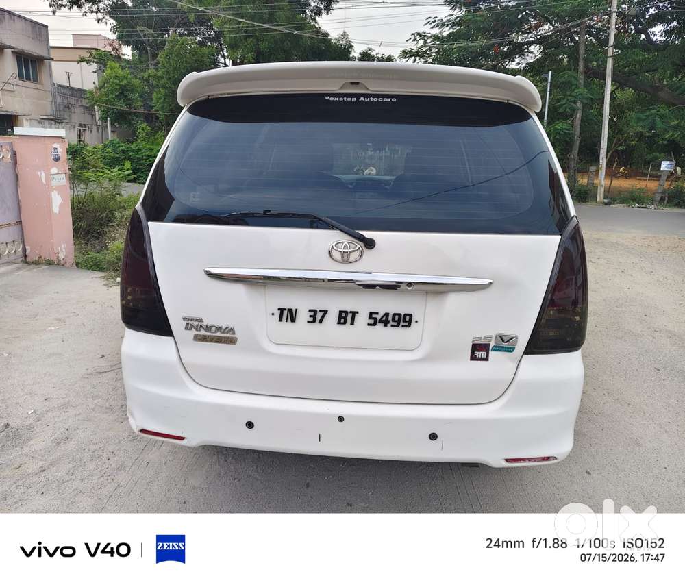 Toyota Innova, 2011, Diesel