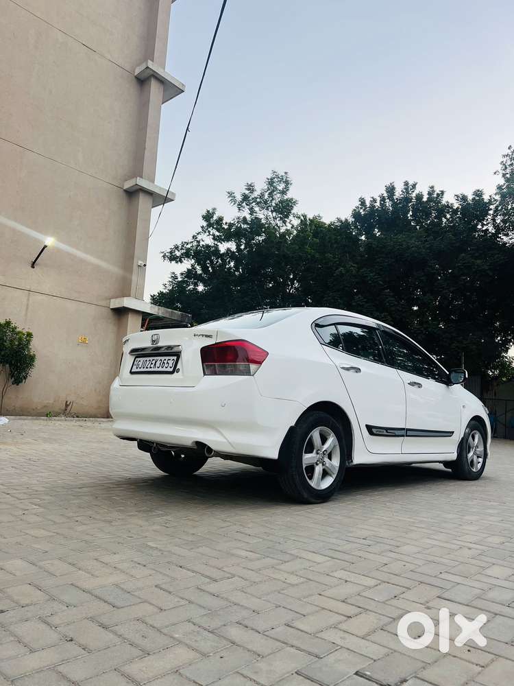 Honda City V Mt Exclusive, 2010, Petrol