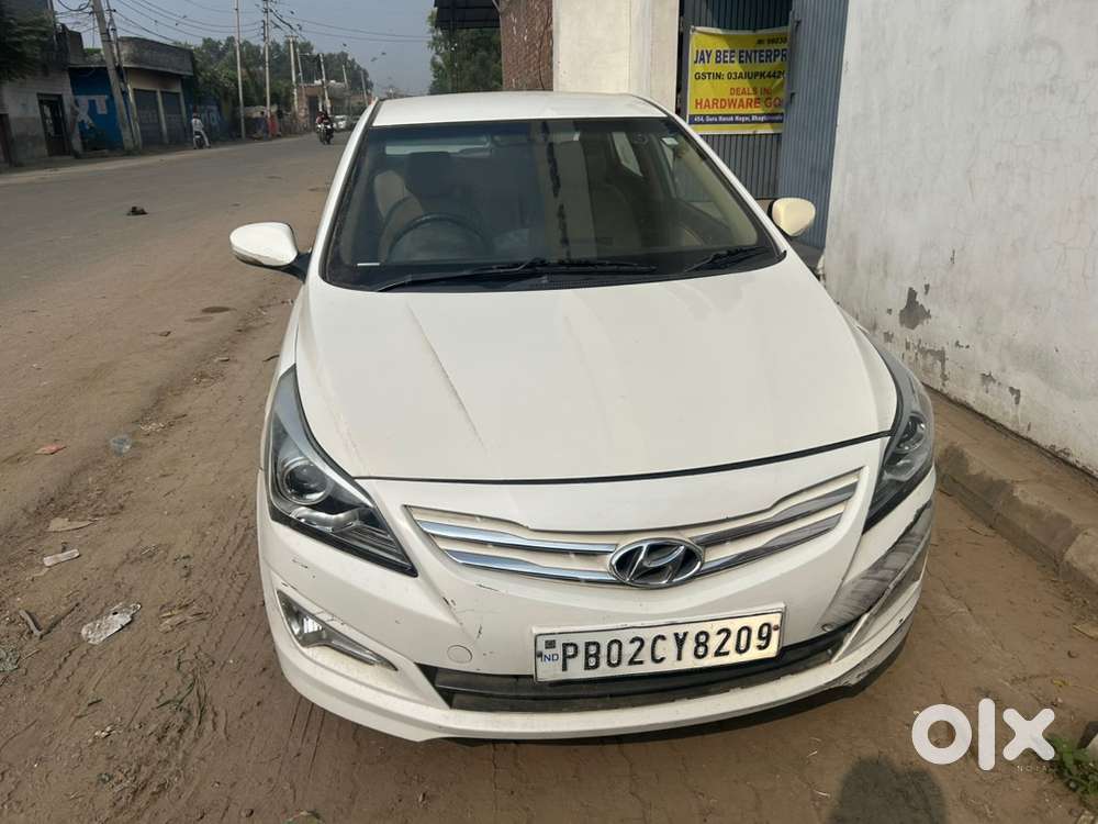 Hyundai Verna Petrol 2016