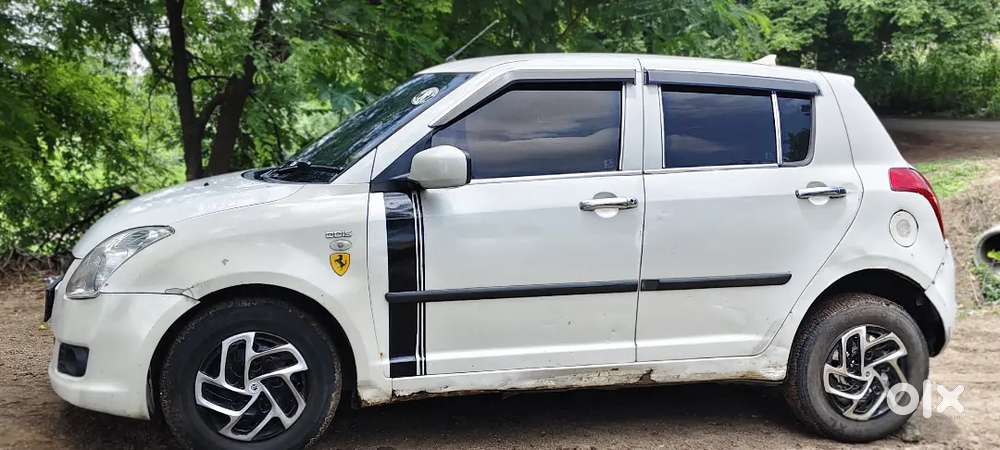 Swift Maruti Suzuki 2009 Odometer 150000 Km