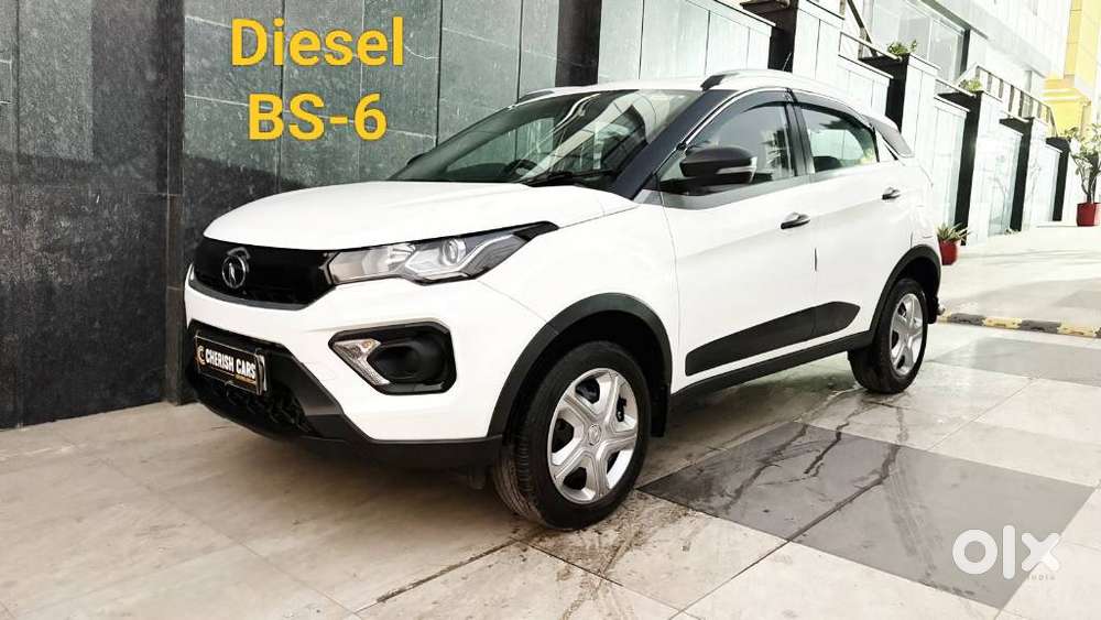 Tata Nexon 1.5 Revotorq Xm (s), 2022, Diesel