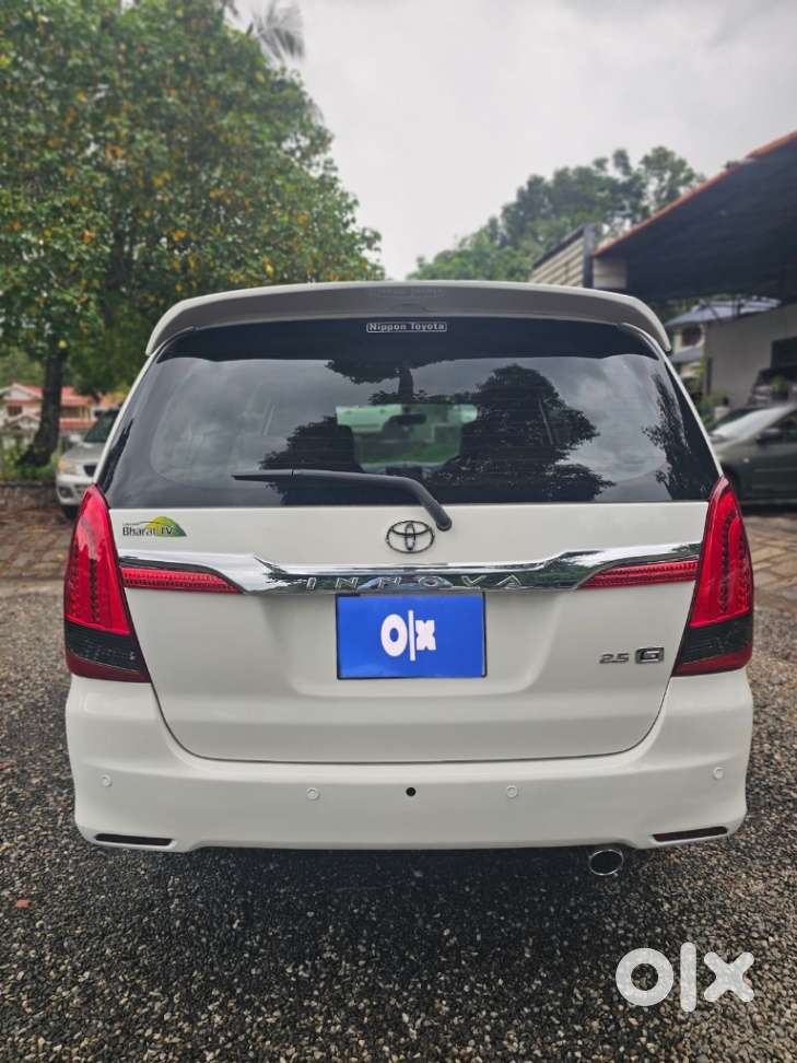 Toyota Innova 2.5 Gx 7 Str Bs-iii, 2015, Diesel