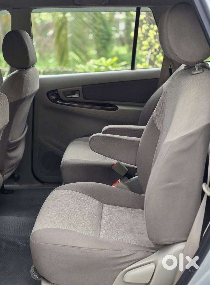 Toyota Innova 2.5 Vx 7 Str, 2014, Diesel