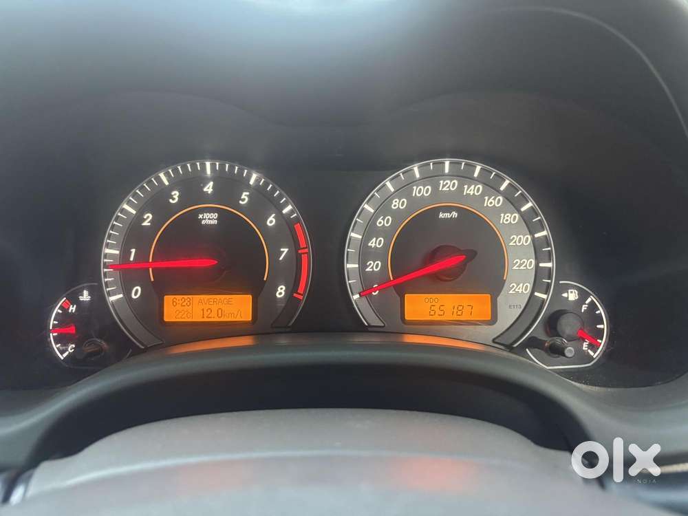 Toyota Corolla Altis Gl, 2010, Petrol