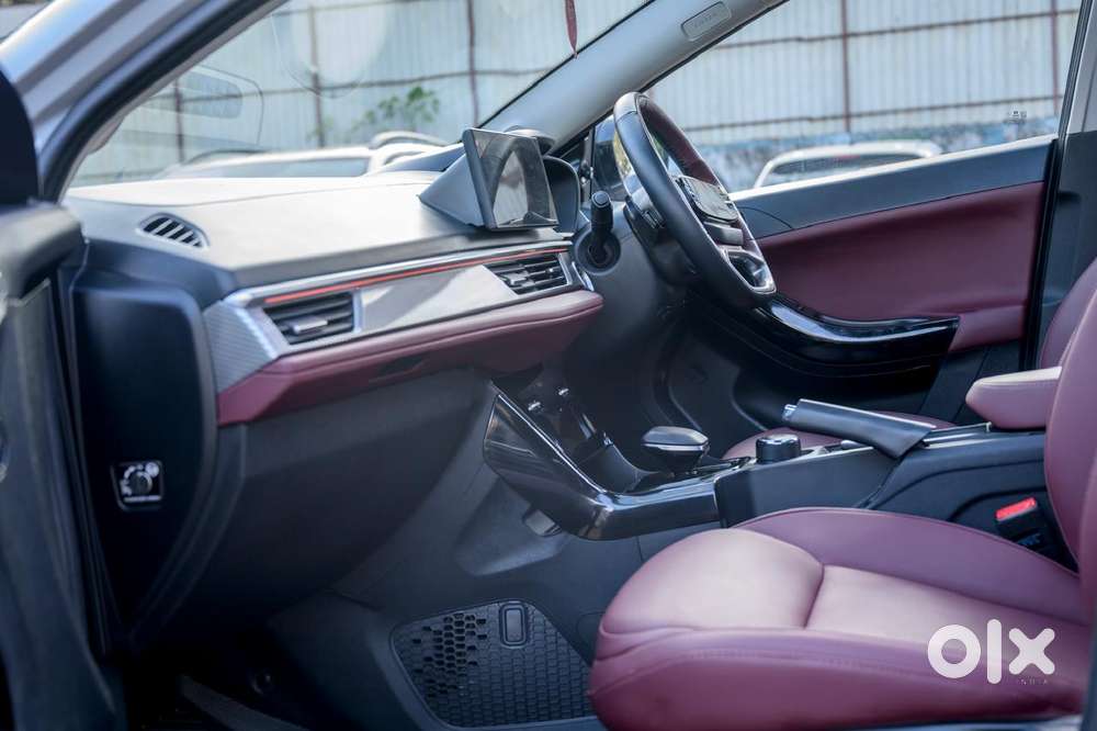 Tata Curvv Accomplished S 1.2 Revotron Petrol 7dca, 2025, Petrol