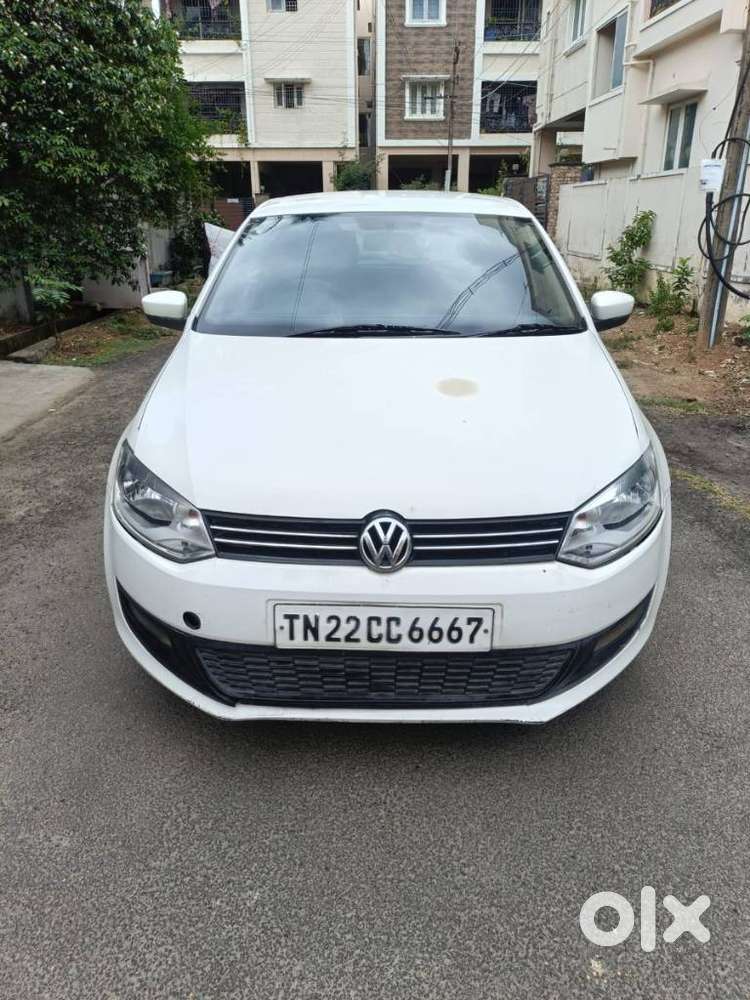 Volkswagen Polo Petrol Highline 1.6l, 2011, Diesel