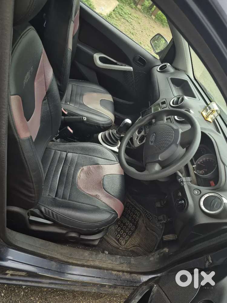 Ford Figo 1.2 Petrol 2011