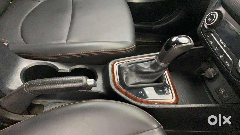 Hyundai Creta 1.6 Sx Plus Petrol At, 2017, Petrol