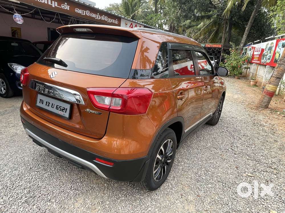 Maruti Suzuki Brezza 1.5 Zxi Plus Smart Hybrid, 2020, Petrol