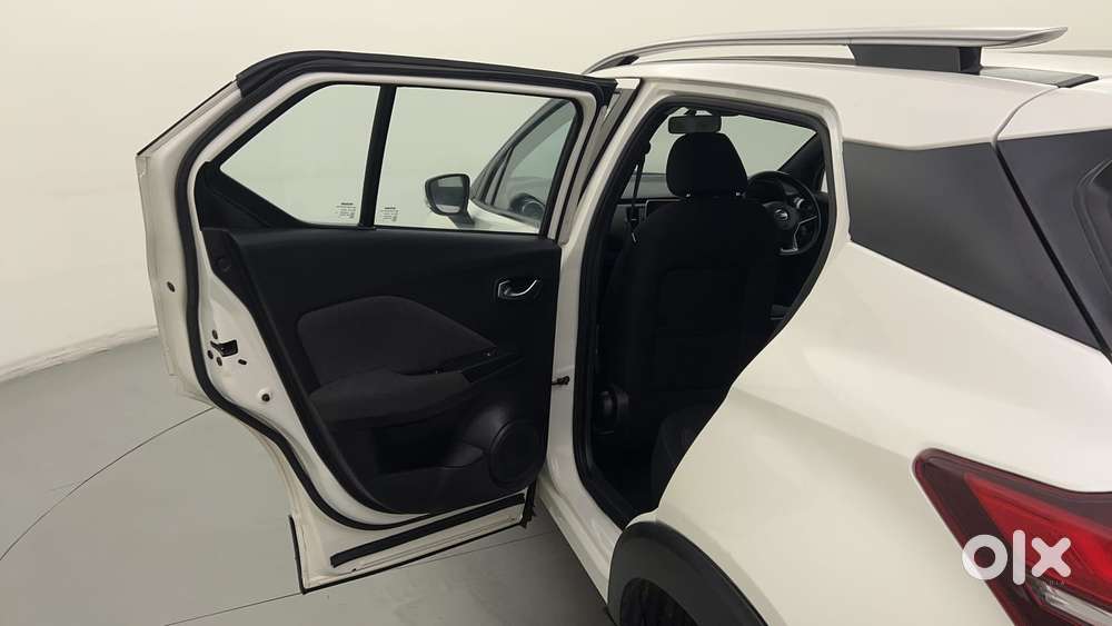 Nissan Kicks 1.3 Xv Premium Cvt Petrol, 2022, Petrol
