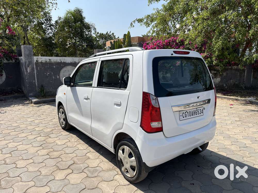 Maruti Suzuki Wagon R Vxi Opt, 2017, Petrol