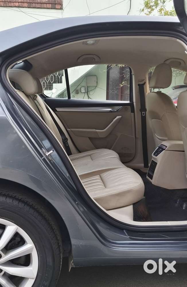 Skoda Octavia 1.8 Tsi Style At, 2017, Petrol