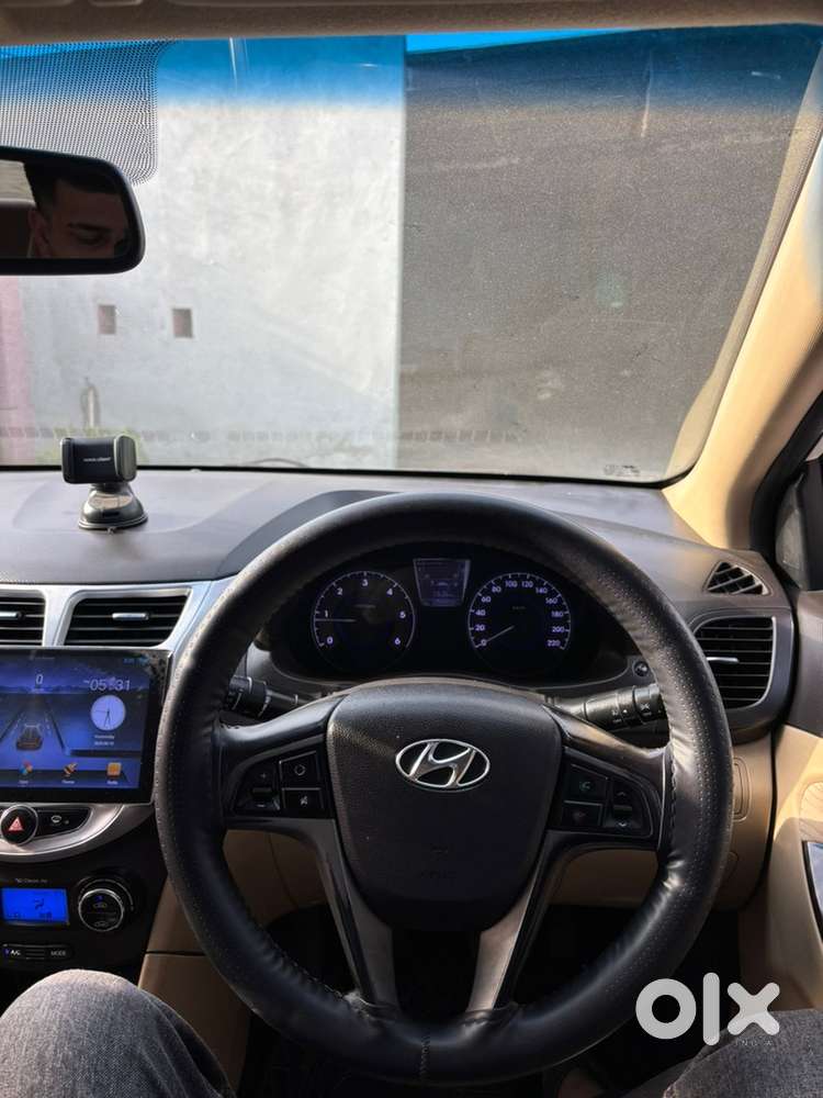 Hyundai Fluidic Verna 2014