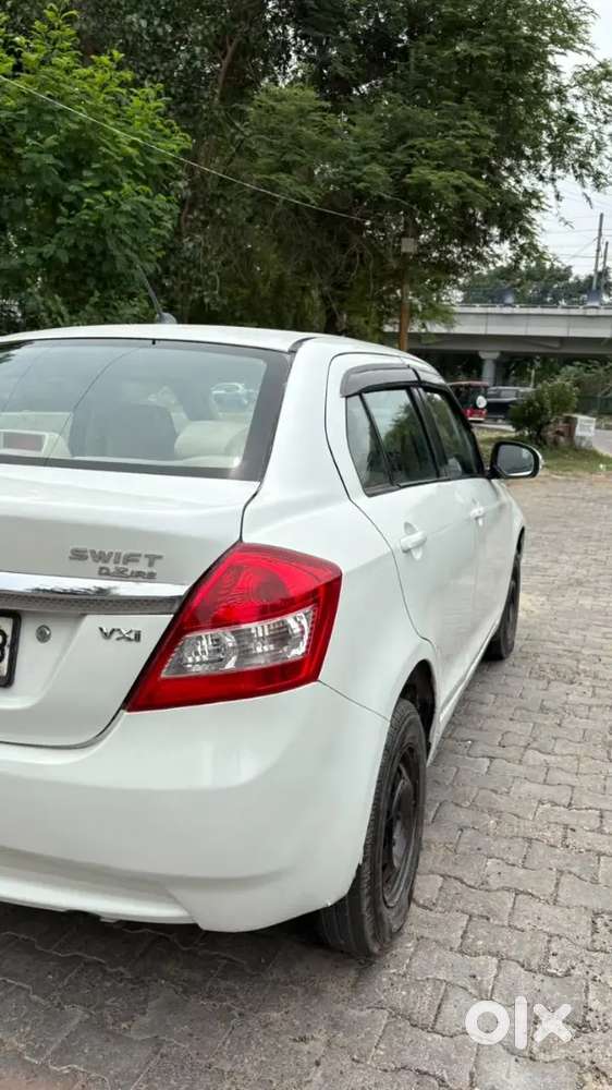 Urgent Sell Nov 2013 Maruti Suzuki Dzire