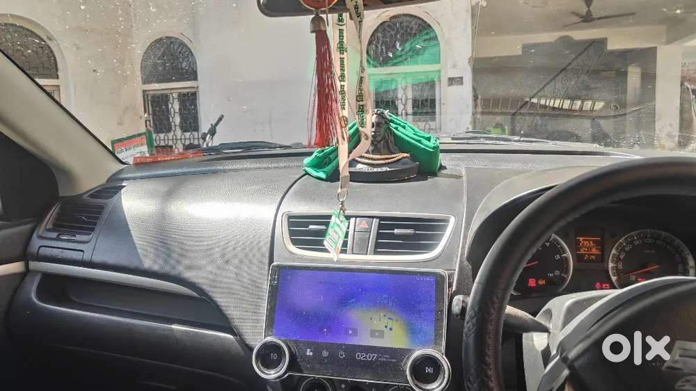 Maruti Suzuki Swift 2017 Diesel 124000 Km Driven