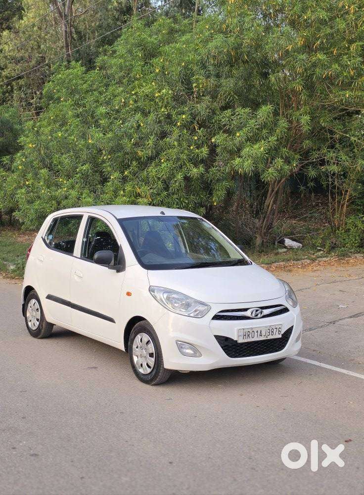 Hyundai I10 Sportz, 2014, Petrol