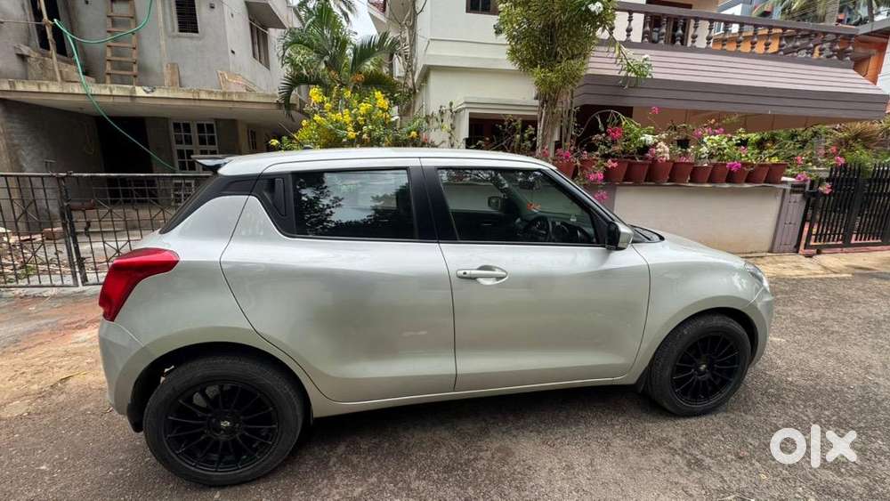 Maruti Suzuki Swift Vxi Amt 2020 Automatic Petrol