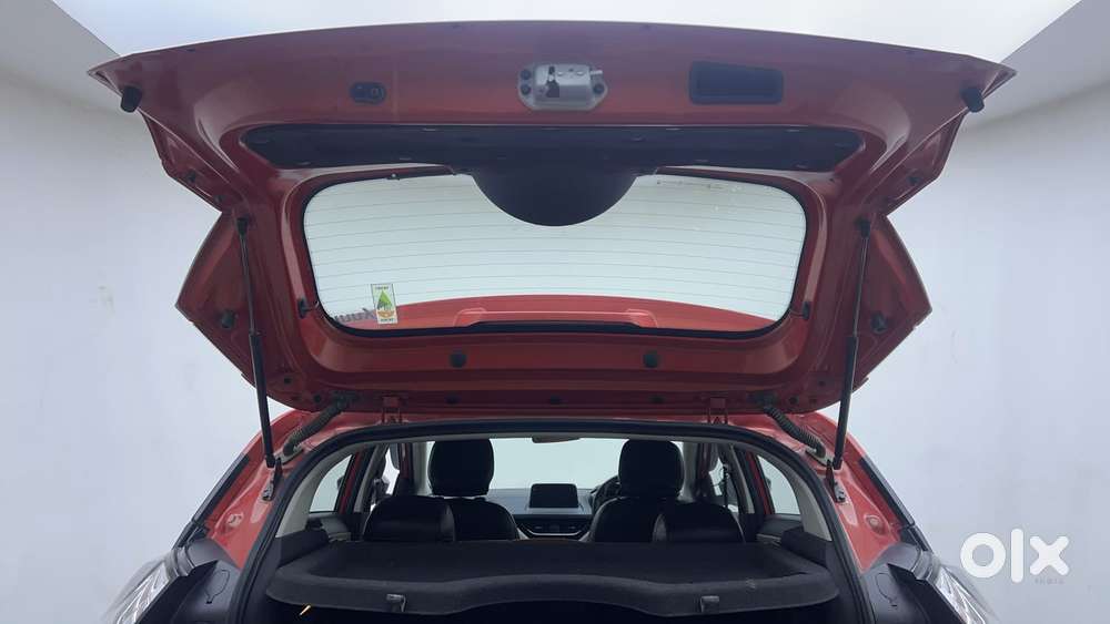 Tata Nexon 1.5 Revotorq Xza Plus S Amt, 2021, Petrol