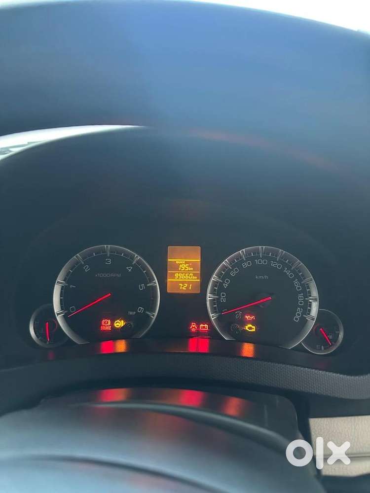 Maruti Suzuki Swift Dzire Vdi 2014 Diesel Well Maintained