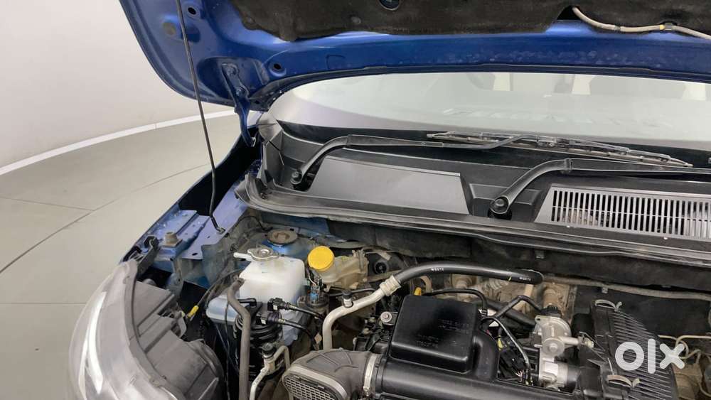 Renault Triber Rxt, 2022, Petrol