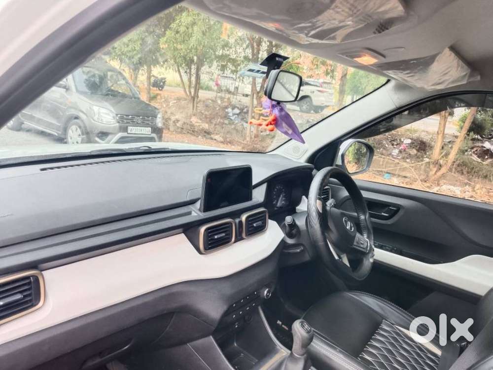 Tata Punch Pure, 2022, Petrol