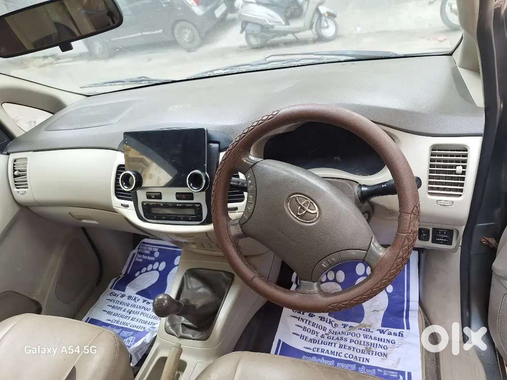 Toyota Innova 2009 Diesel 164000 Km Driven