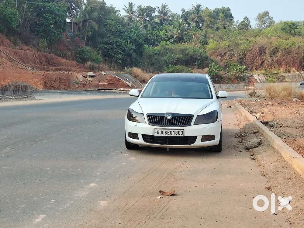 Skoda Laura 2012 Diesel 110000 Km Driven L&k  (city Mileage 21)