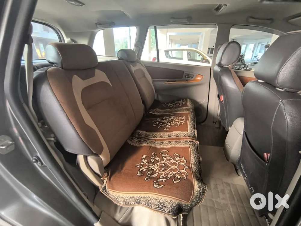 Toyota Innova Diesel 2009 Car