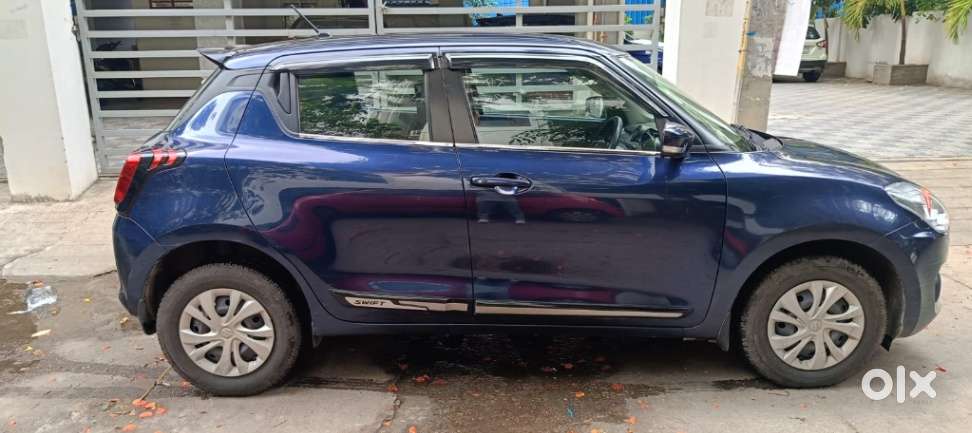 Maruti Suzuki Swift Vxi Ags, 2021, Petrol