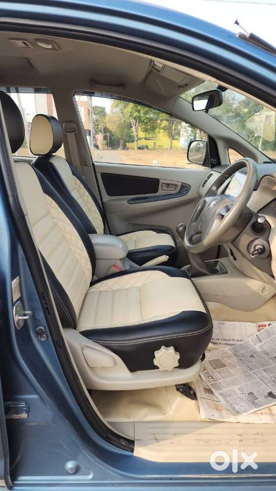 Toyota Innova 2.5 G (diesel) 7 Seater, 2012, Diesel