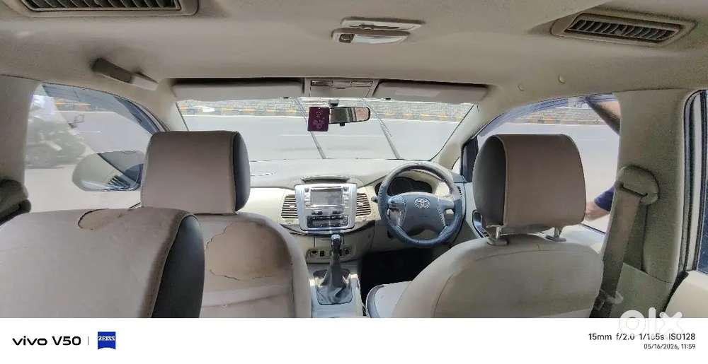 Toyota Innova 2014 Diesel 160000 Km Driven
