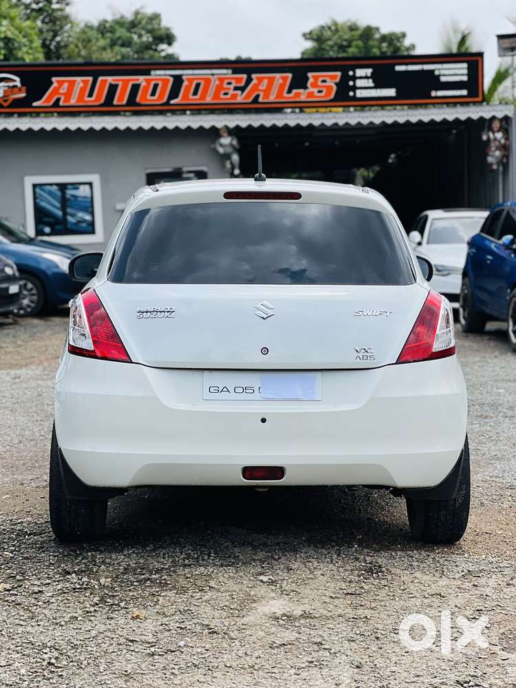 Maruti Suzuki Swift Vxi, 2013, Petrol