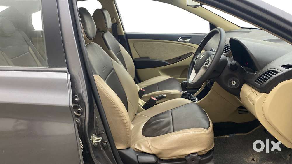 Hyundai Verna Fluidic 1.6 Vtvt Sx, 2013, Petrol