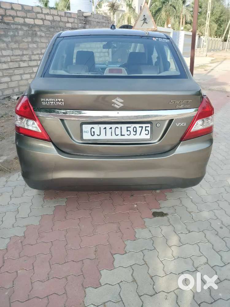 Maruti Suzuki Swift Dzire 2015 Cng & Hybrids 97255 Km Driven