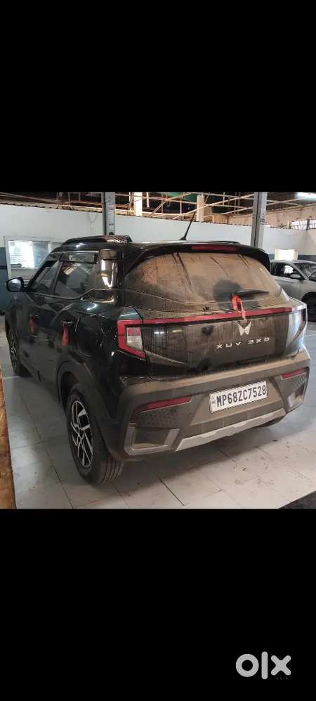Mahindra Xuv 3xo October 2024