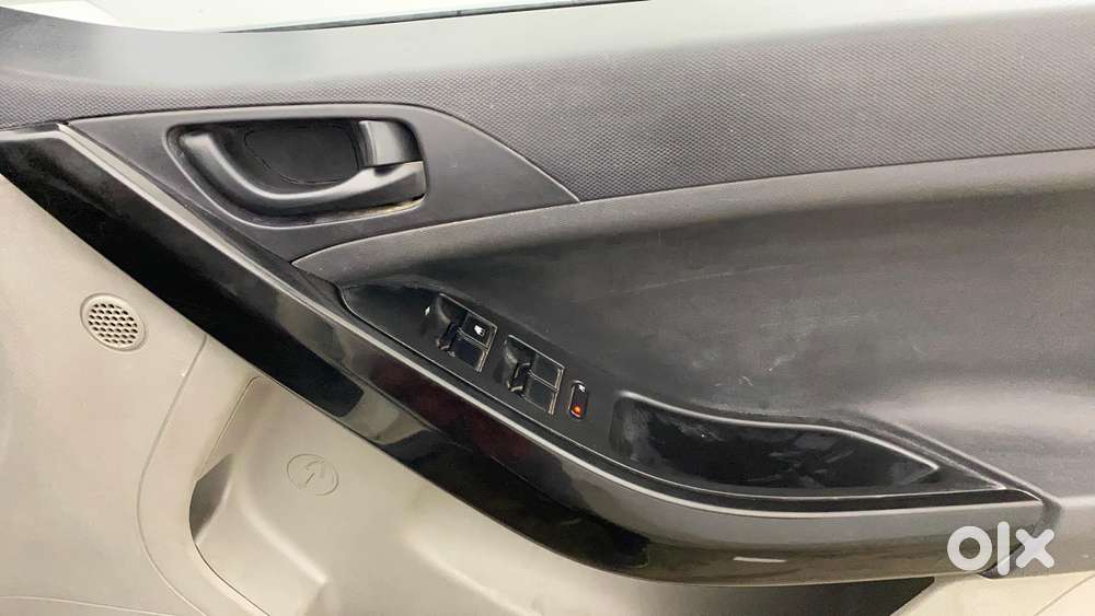 Tata Nexon 1.2 Revotron Xm, 2019, Petrol