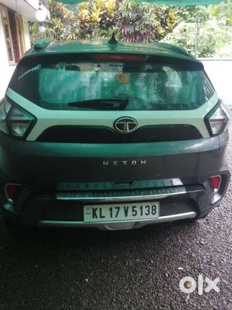 Tata Nexon Petrol Well Maintained
