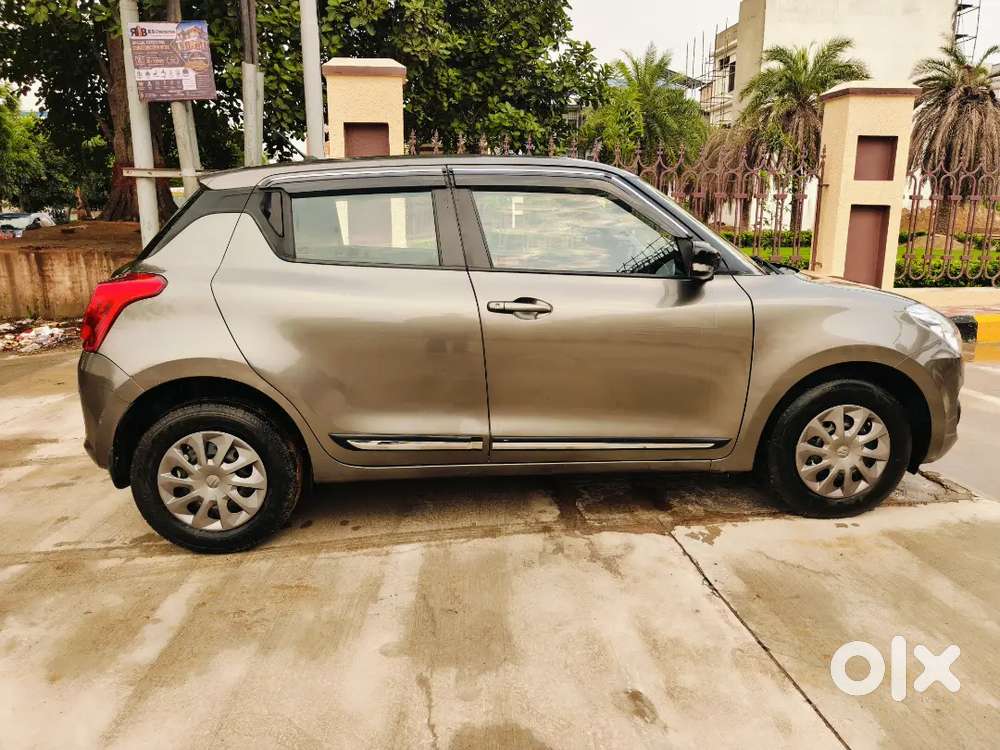 Maruti Suzuki Swift Vxi 2022