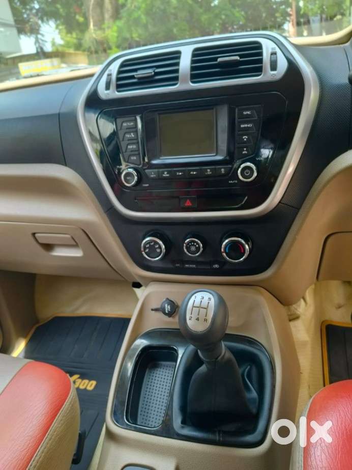 Mahindra Tuv 300 T8, 2018, Diesel