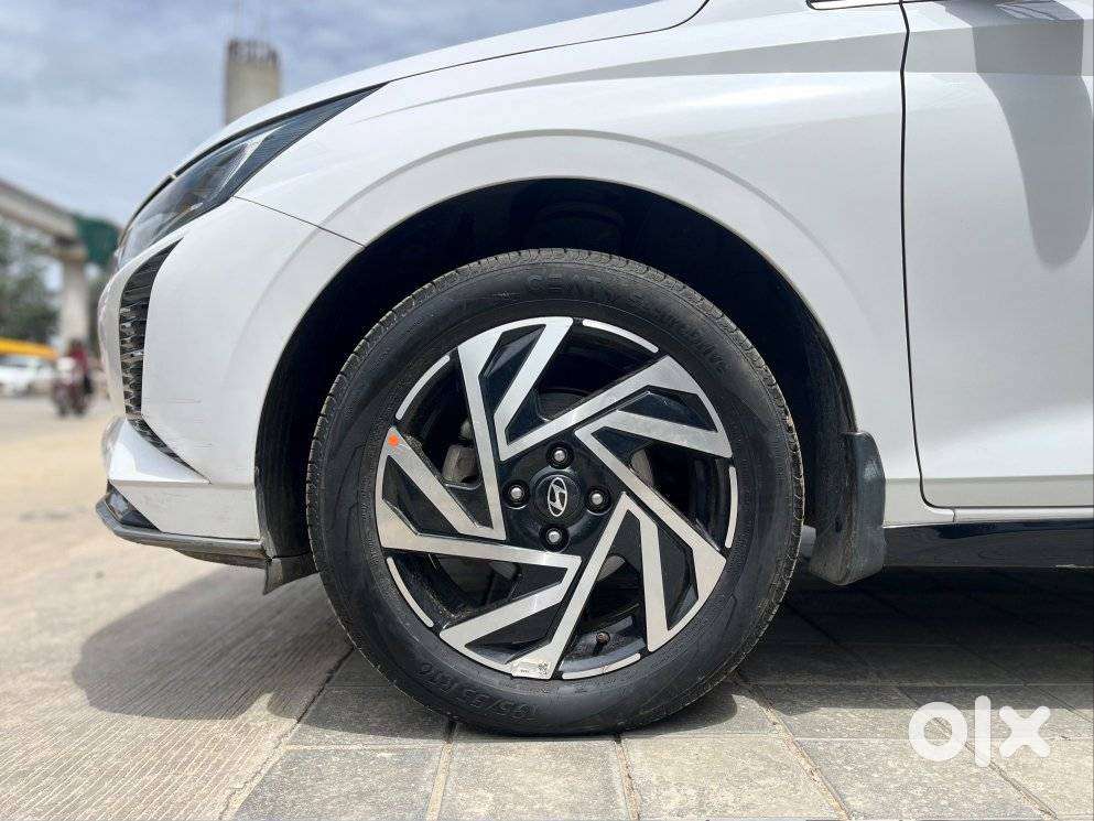Hyundai i20 Asta (O) 1.2 MT, 2024, Petrol
