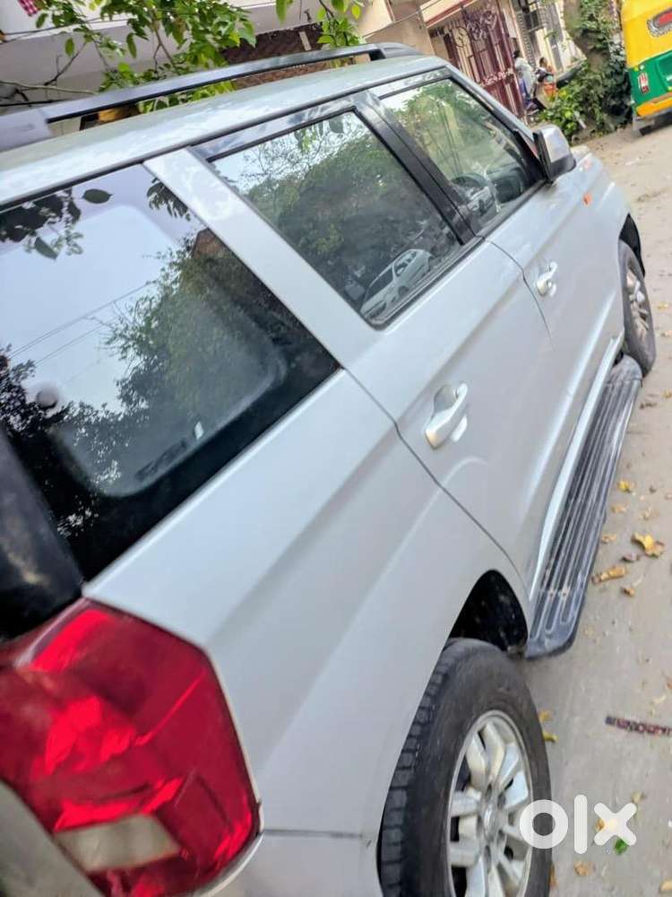 Mahindra Tuv 300 2016 Diesel Good Condition