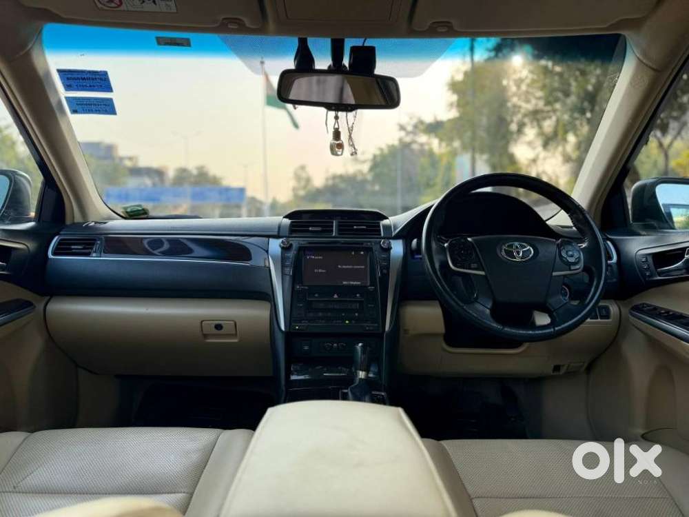 Toyota Camry Hybrid, 2017, Petrol