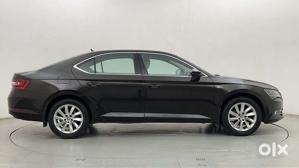Skoda Superb 2.0 L&k Tsi At, 2016, Petrol